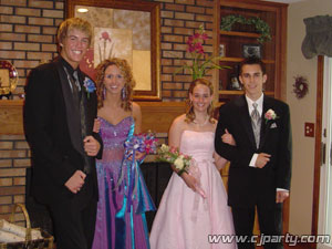 prom1apr24_05.jpg